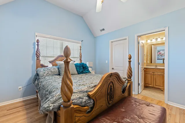 $835,000 | 3-n943 Ralph Waldo Emerson Lane, St. Charles, IL 60175