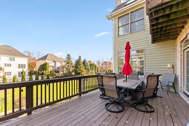 $835,000 | 3-n943 Ralph Waldo Emerson Lane, St. Charles, IL 60175