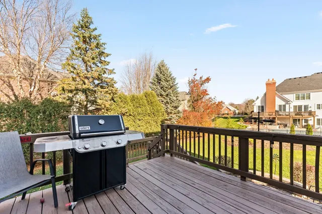 $835,000 | 3-n943 Ralph Waldo Emerson Lane, St. Charles, IL 60175