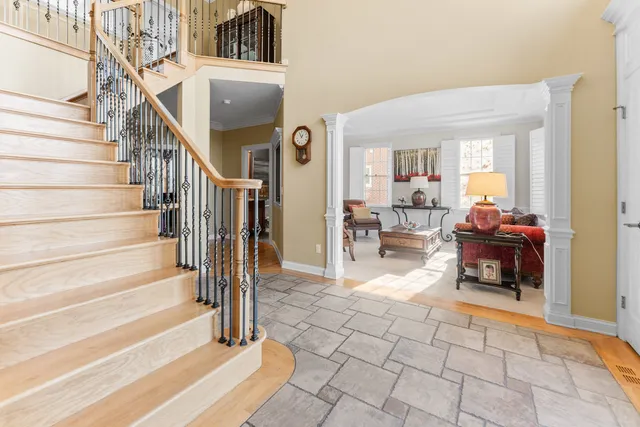 $835,000 | 3-n943 Ralph Waldo Emerson Lane, St. Charles, IL 60175