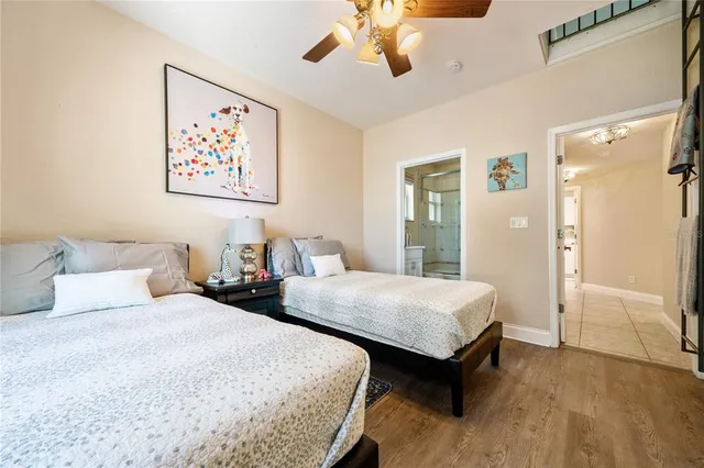 $2,198,500 | 1661 Seabreeze Drive, Tarpon Springs, FL 34689