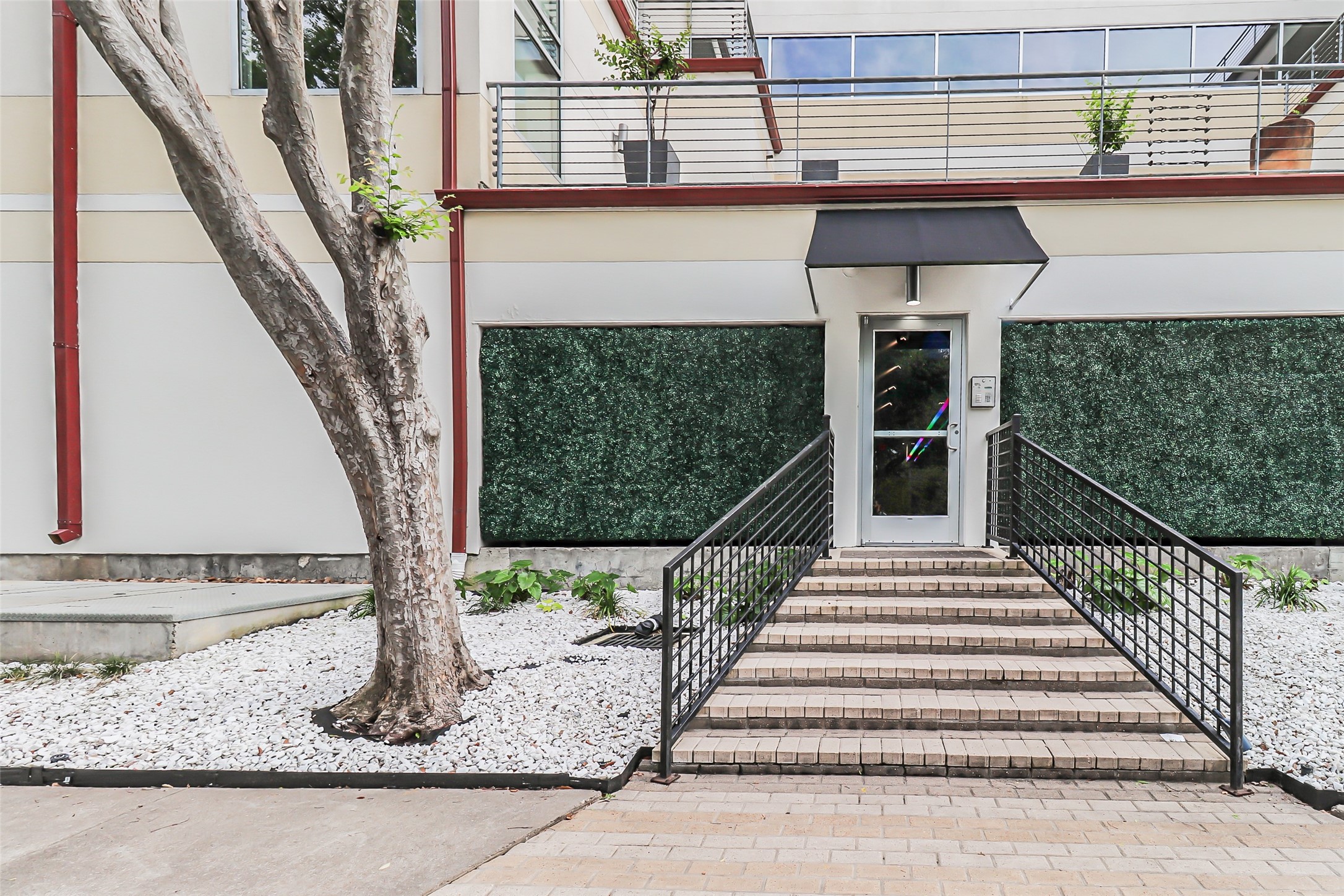 102 Quitman Street, Unit 301 Houston, TX 77009 - Photo 2 of 33 a view of entryway with wooden floor