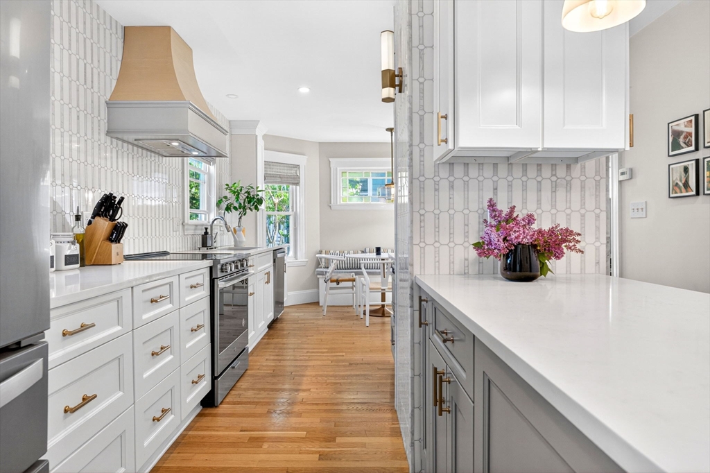 33 Bateswell Road Boston, MA 02124 - Photo 12 of 38
