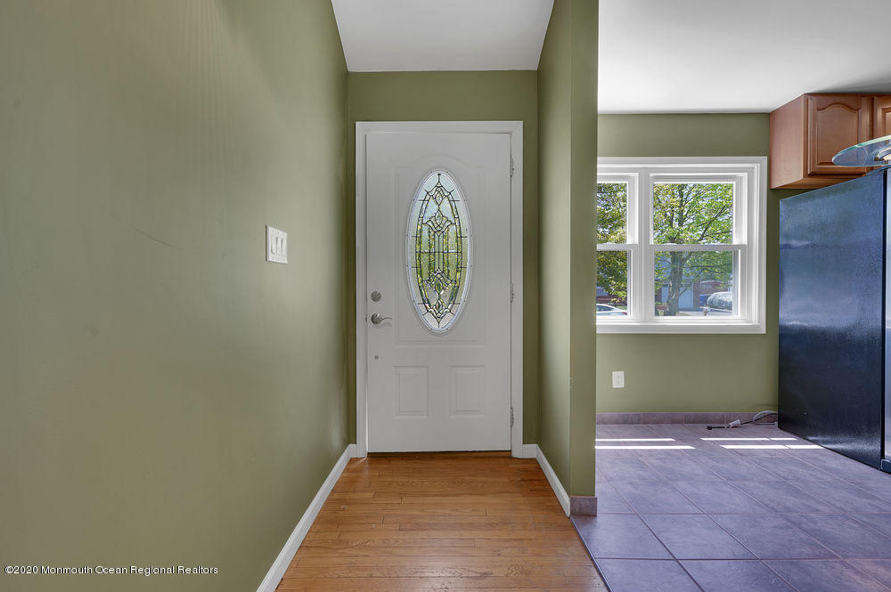 128 Queen Ann Road Brick, NJ 08723 - Photo 4 of 36 009_dsc07038