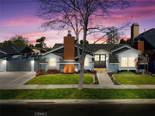 $1,899,000 | 2671 St Albans Drive, Rossmoor, CA 90720