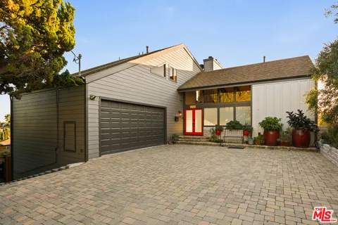 $2,150,000 | 2485 Lindsay Lane, Los Angeles, CA 90039