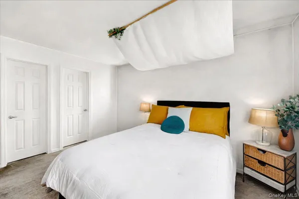 $449,000 | 37 Harbor Lane, Unit 2A, New Rochelle, NY 10805