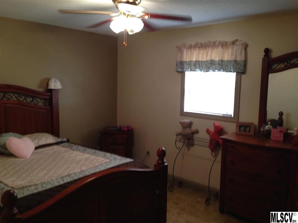 829 Heritage Farm Road Hickory, NC 28601 - Photo 14 of 17 Gallery Image 14