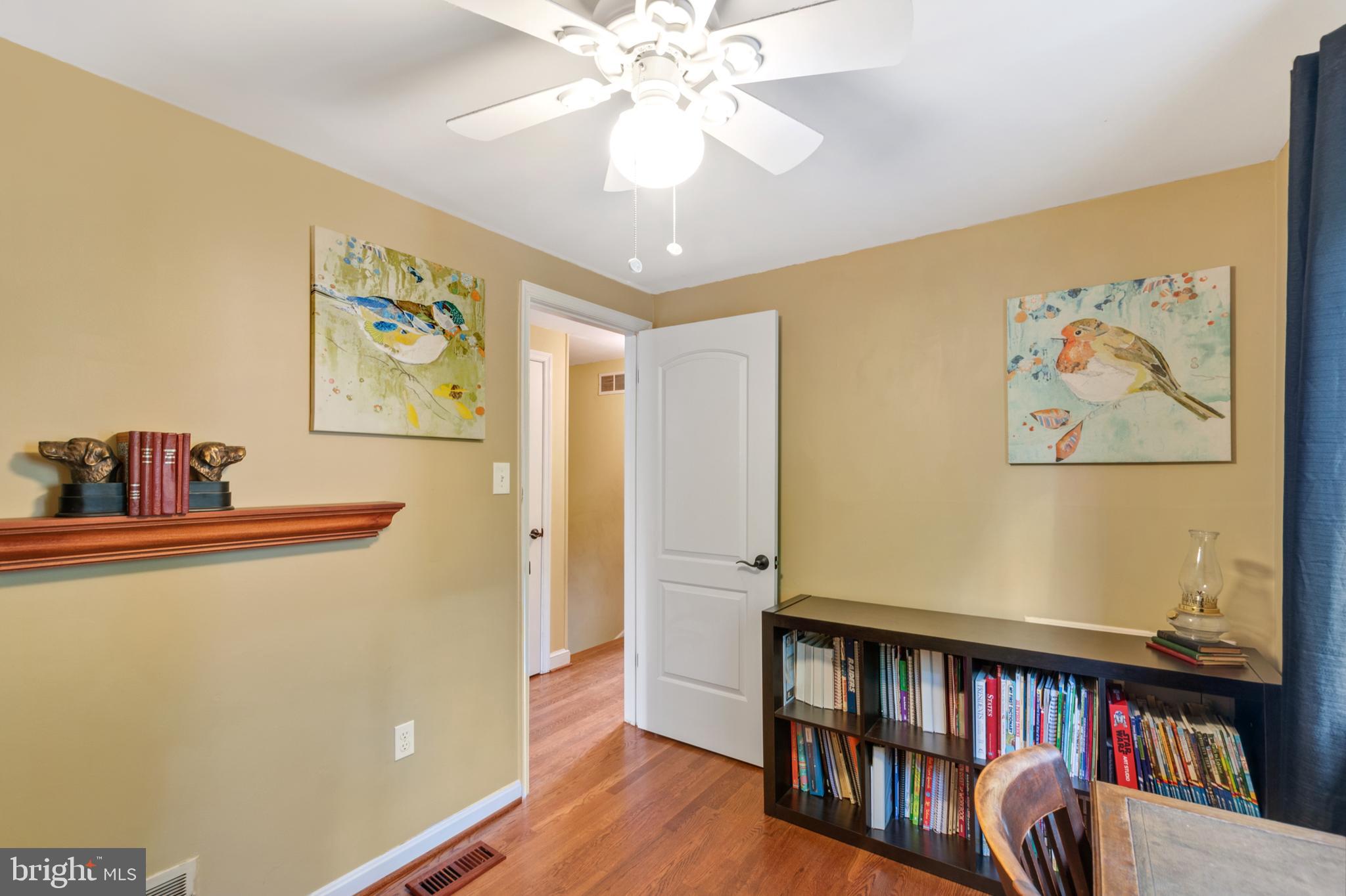 8206 Springfield Village Drive Springfield, VA 22152 - Photo 33 of 46 Upper level bedroom 3/home office
