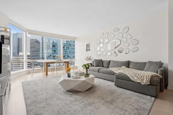 $1,899,000 | 1 Franklin Street, Unit 2507, Boston, MA 02110