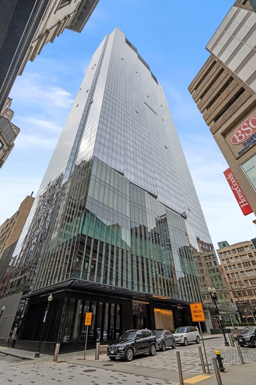 1 Franklin Street, Unit 2507 Boston, MA 02110 - Photo 36 of 37 a view of a building