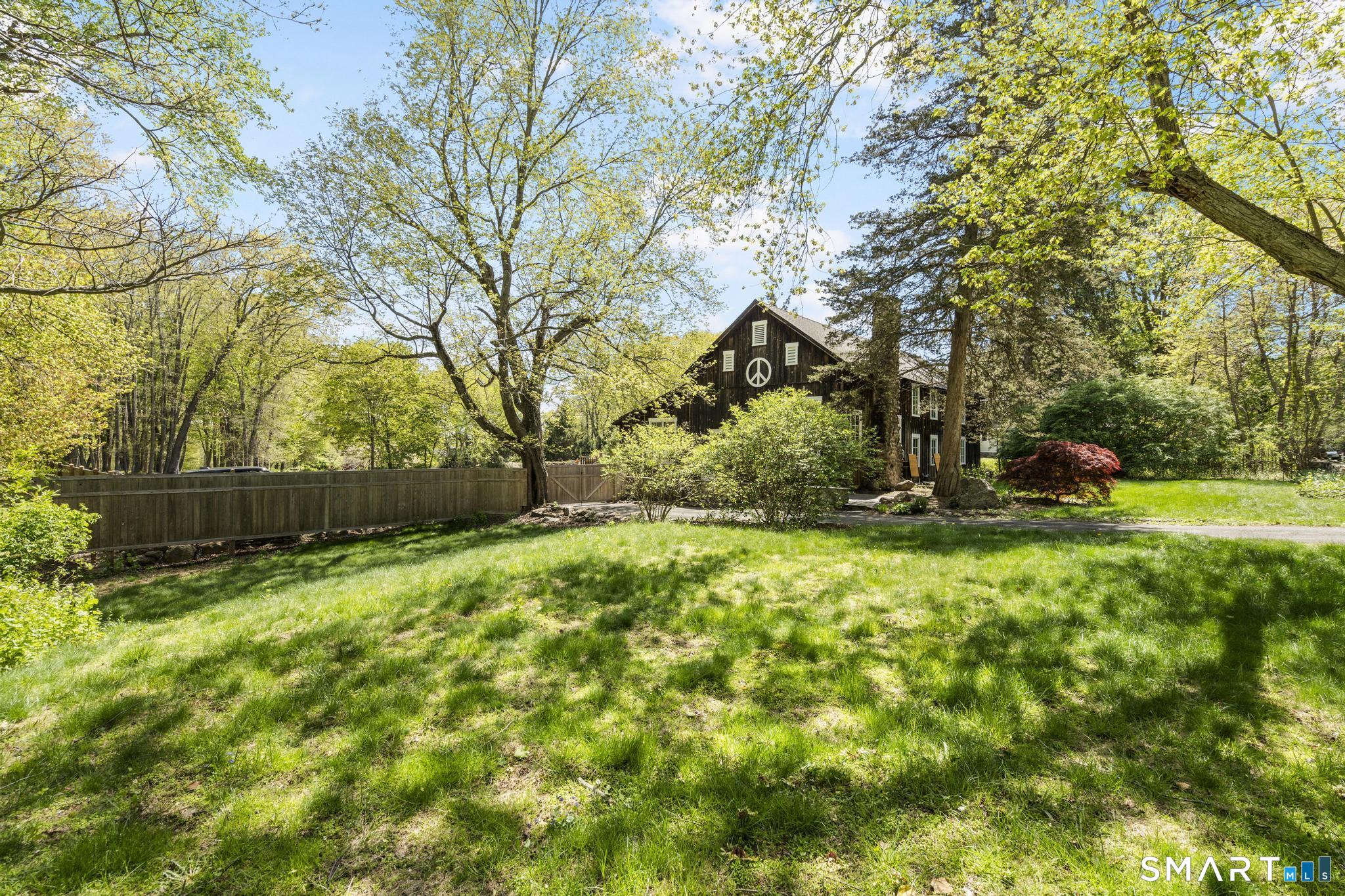 119 Kettle Creek Road Weston, CT 06883 - Photo 2 of 40