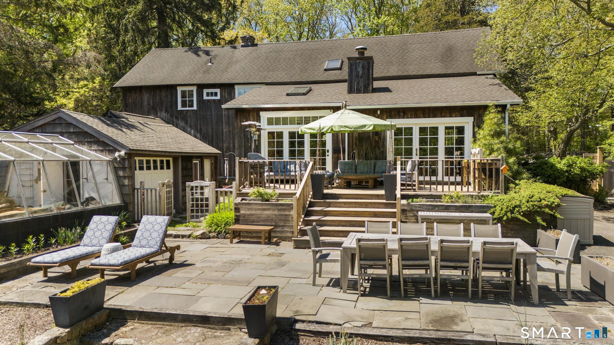 119 Kettle Creek Road Weston, CT 06883 - Photo 4 of 40