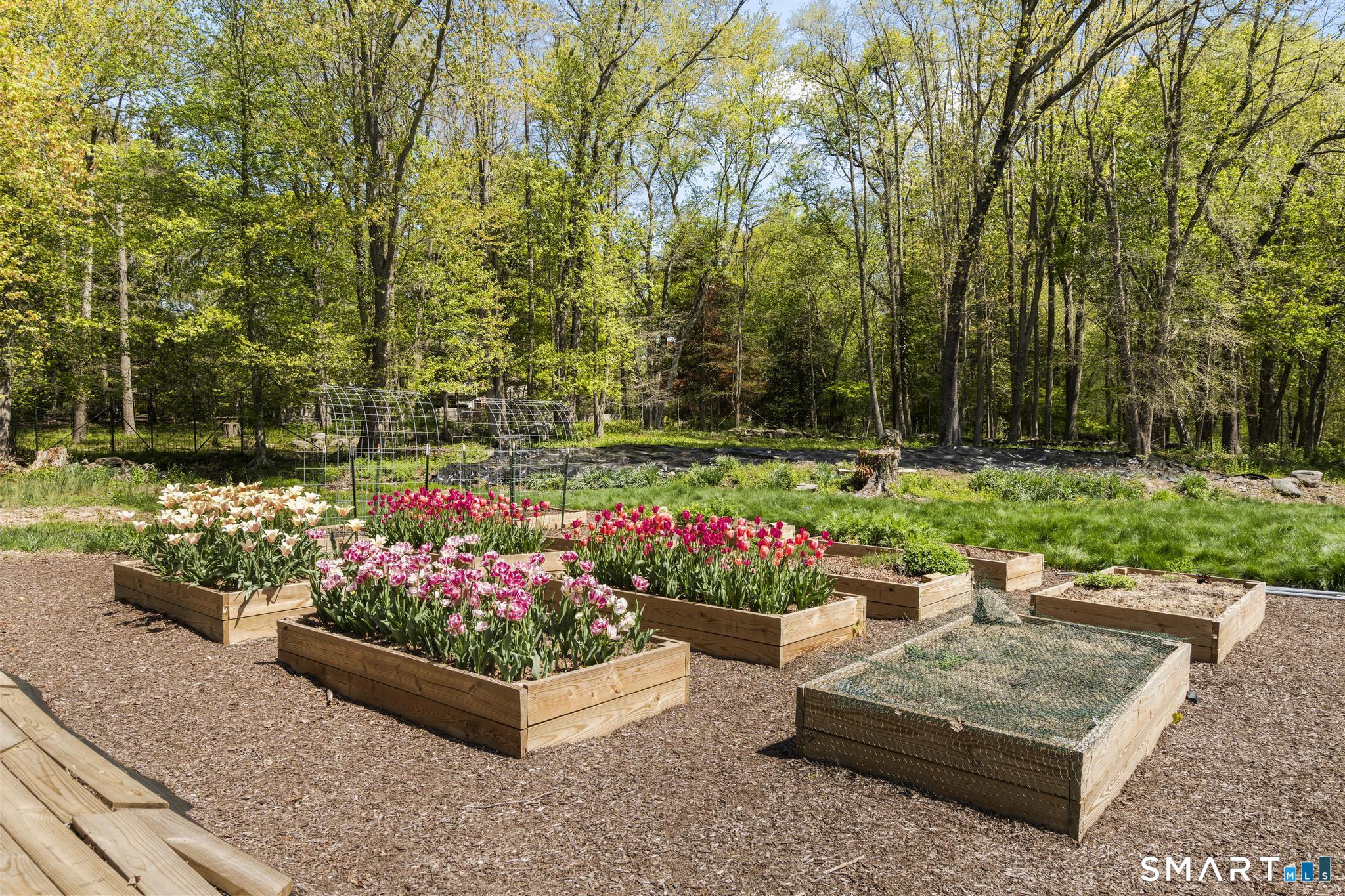 119 Kettle Creek Road Weston, CT 06883 - Photo 7 of 40