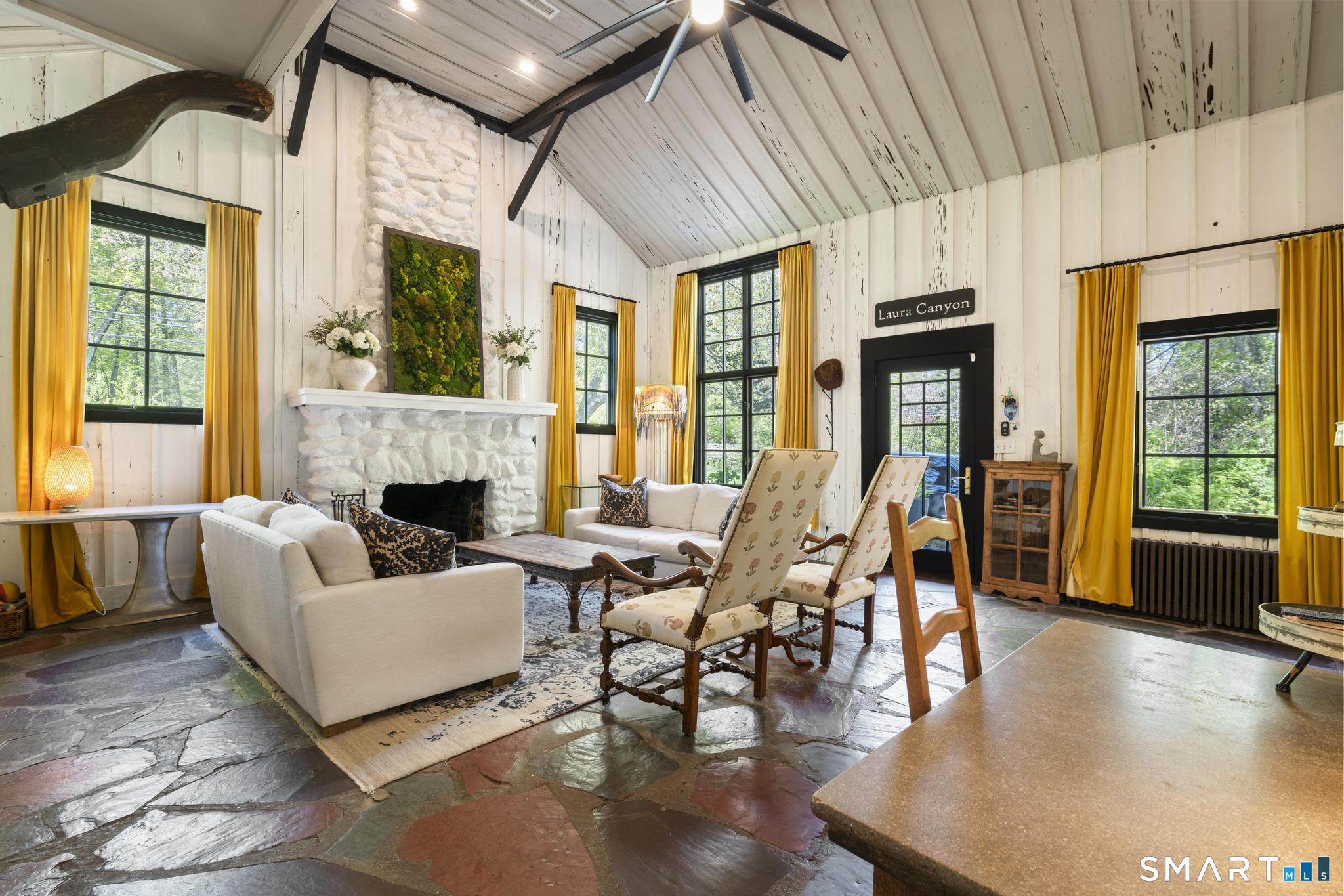 119 Kettle Creek Road Weston, CT 06883 - Photo 10 of 40