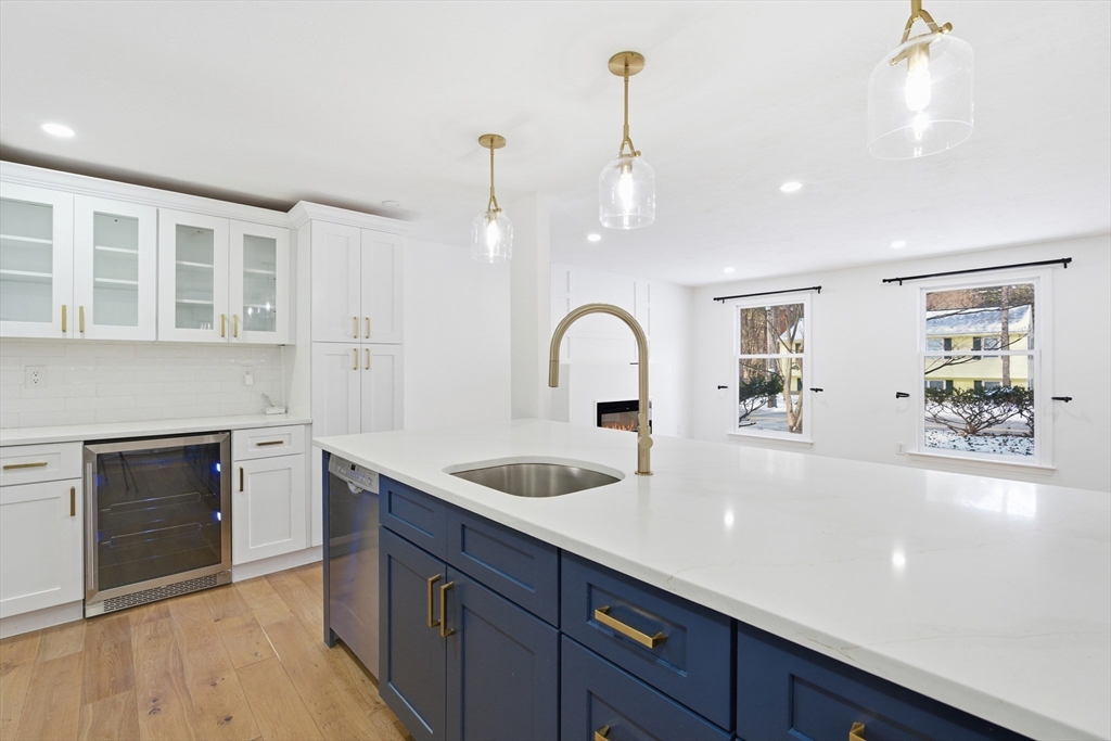 66 Patten Road Westford, MA 01886 - Photo 6 of 41