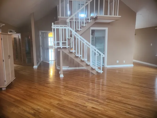 $399,000 | 630 Whitney Avenue, Winthrop Harbor, IL 60096