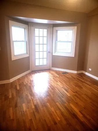 $399,000 | 630 Whitney Avenue, Winthrop Harbor, IL 60096