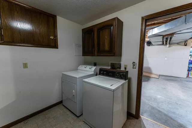 $675,000 | 1479 Old Mill Road, Franklin Grove, IL 61031