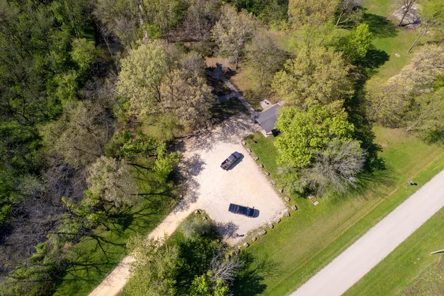 $675,000 | 1479 Old Mill Road, Franklin Grove, IL 61031