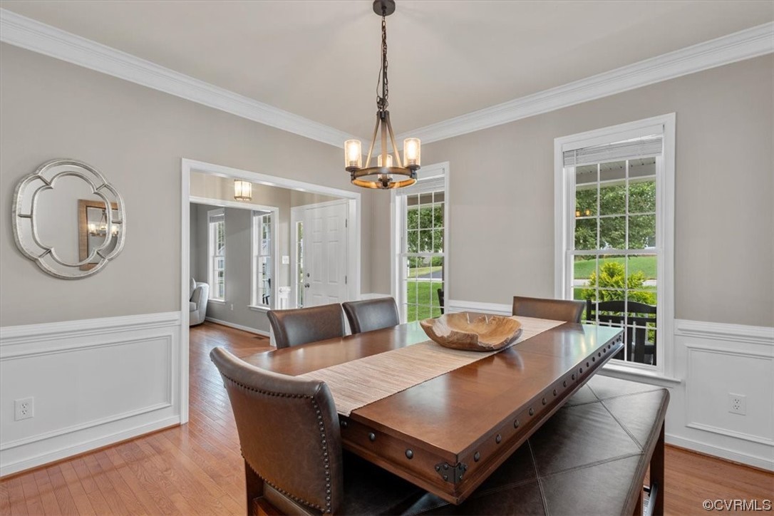 14825 Windjammer Drive Midlothian, VA 23112 - Photo 8 of 47 a living room with furniture and a large window