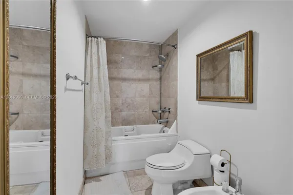 $4,000 | 848 Brickell Key Drive, Unit 1903, Miami, FL 33131