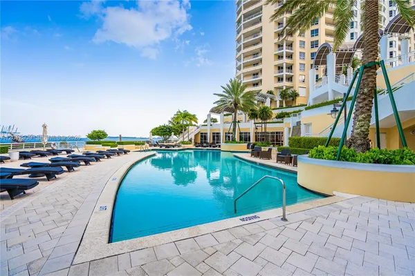 $4,000 | 848 Brickell Key Drive, Unit 1903, Miami, FL 33131