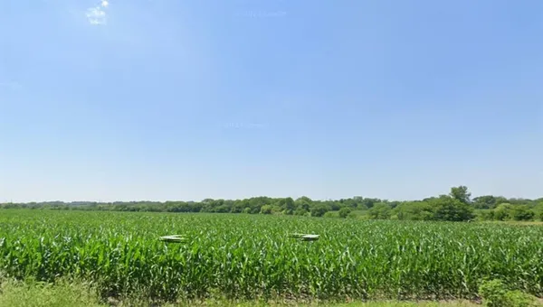 $4,039,560 | 18140 Four Corners Road, Edgerton, KS 66021