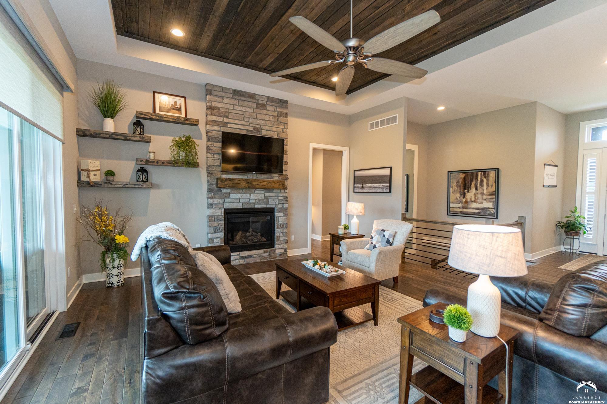 8777 Greeley Street Lenexa, KS 66227 - Photo 12 of 45