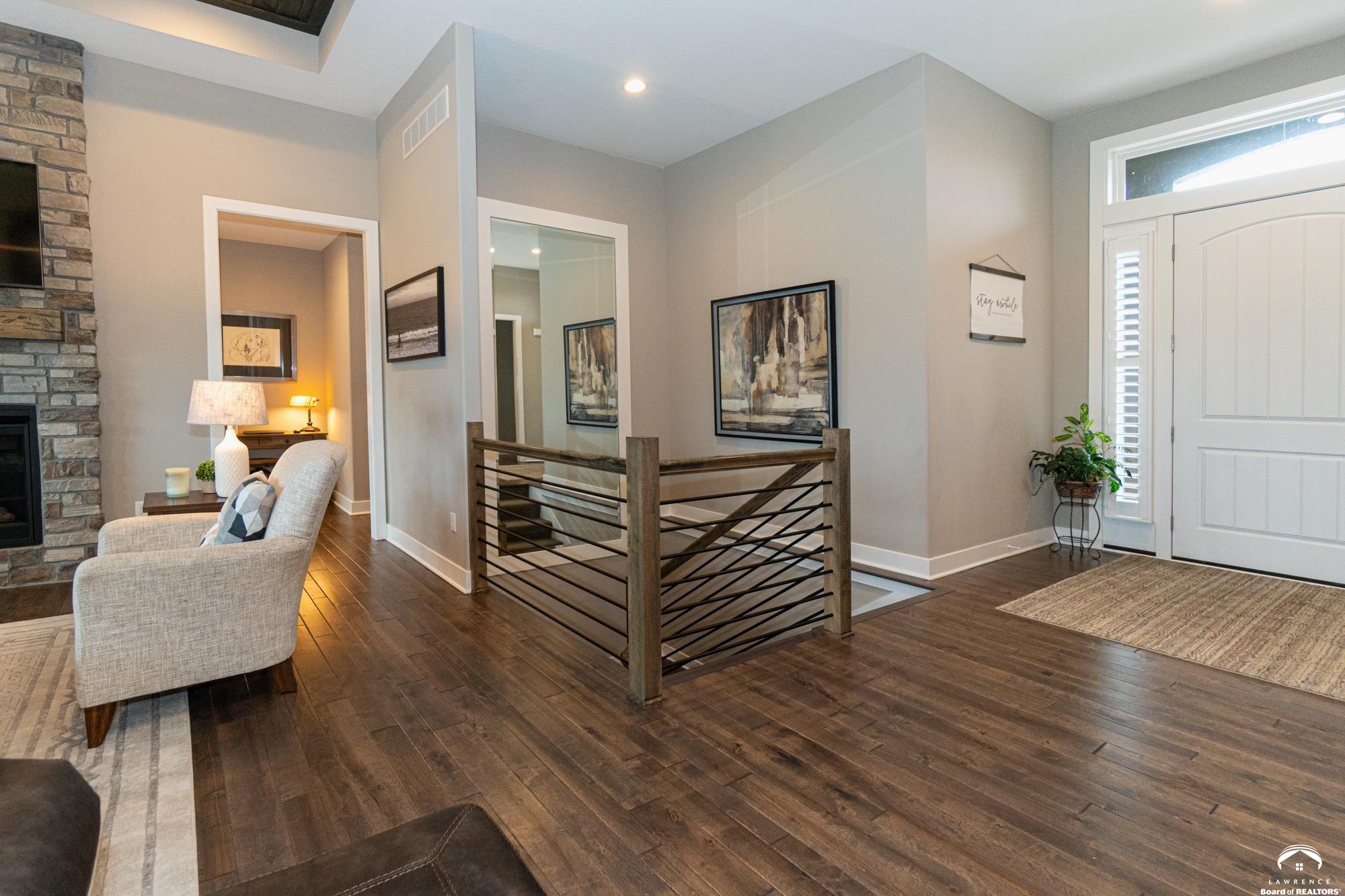 8777 Greeley Street Lenexa, KS 66227 - Photo 9 of 45