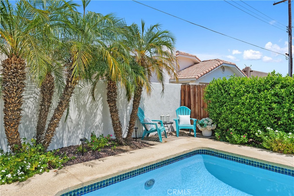 78680 Saguaro Road La Quinta, CA 92253 - Photo 29 of 30 a house view with a garden space