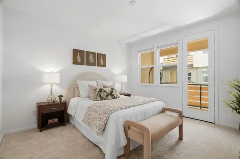 $878,000 | 2082 Mahuron Circle, San Jose, CA 95133