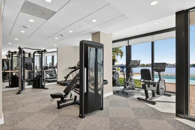 $8,000 | 1200 South Flagler Drive, Unit 1105, West Palm Beach, FL 33401