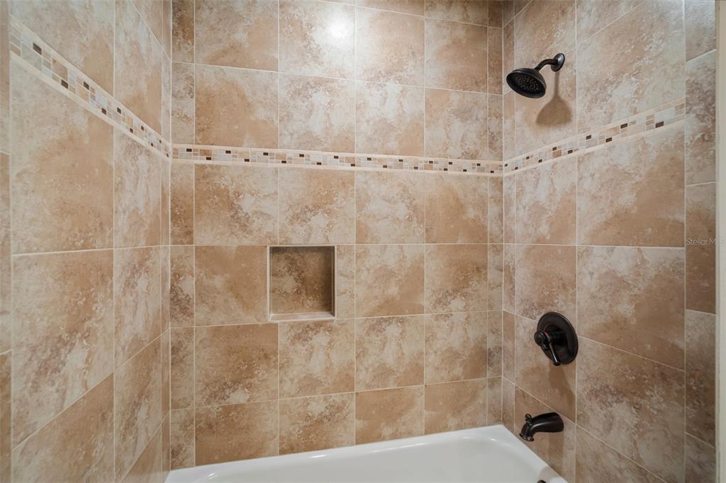 910 Spindle Palm Way Apollo Beach, FL 33572 - Photo 31 of 41