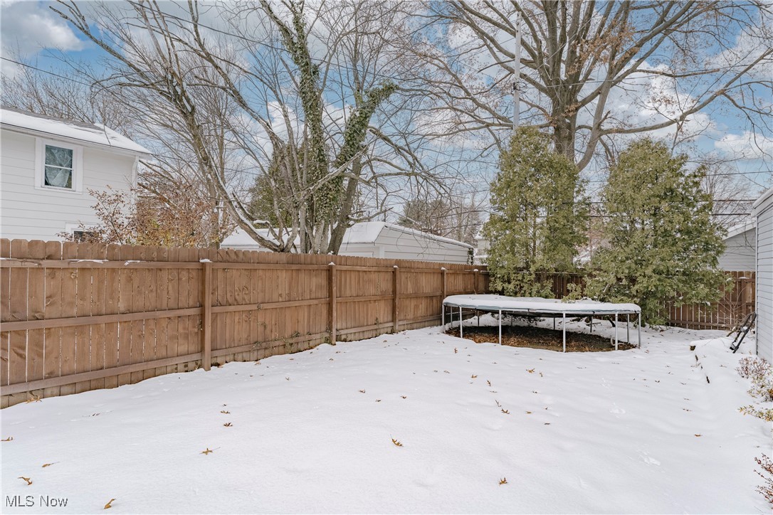 4305 Prasse Road Cleveland, OH 44121 - Photo 35 of 39 Gallery Image 35