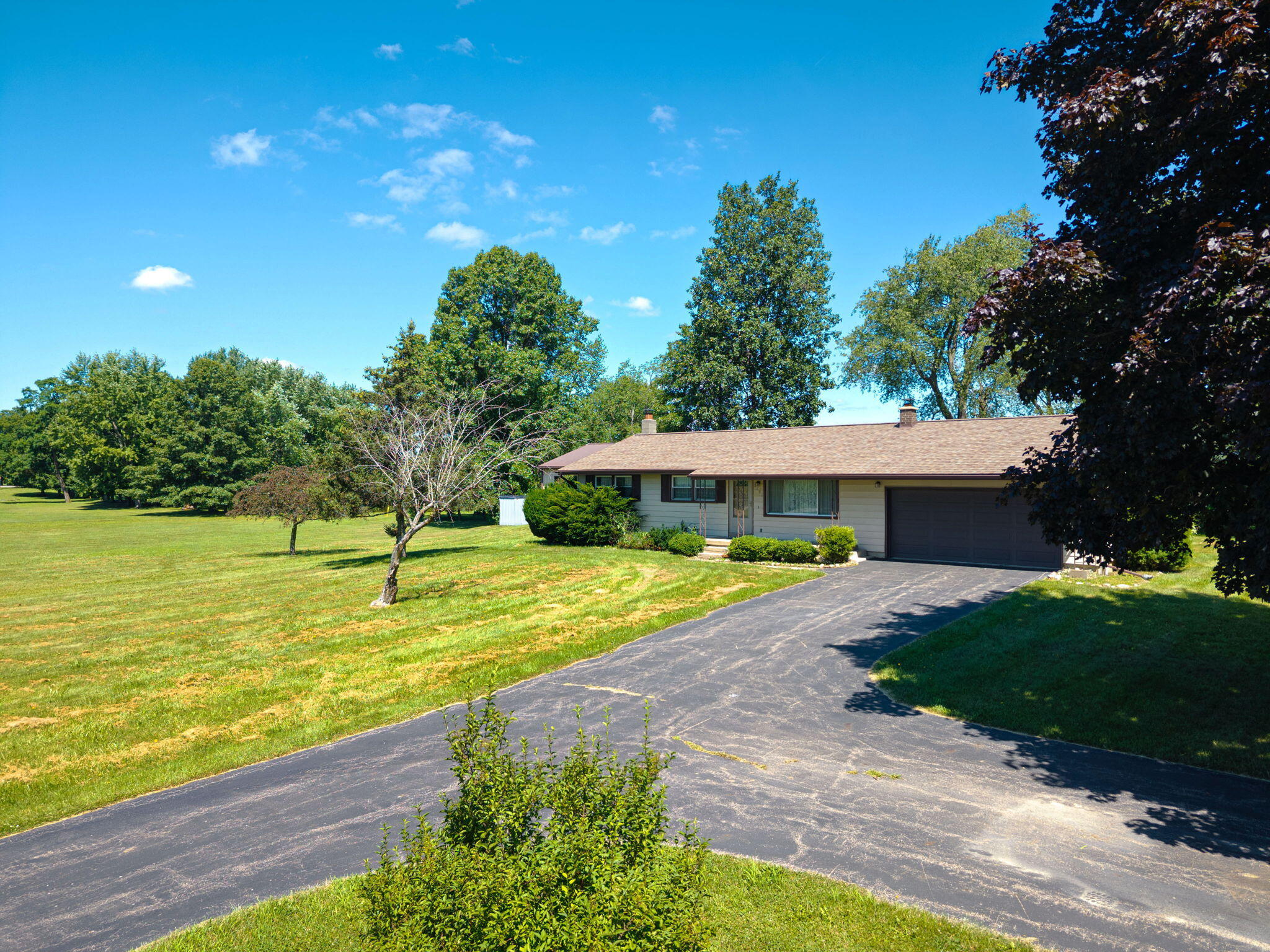 2191 Grand River Road Bancroft, MI 48414 - Photo 10 of 53 9-web-or-mls-Exteriors (09 of 16)