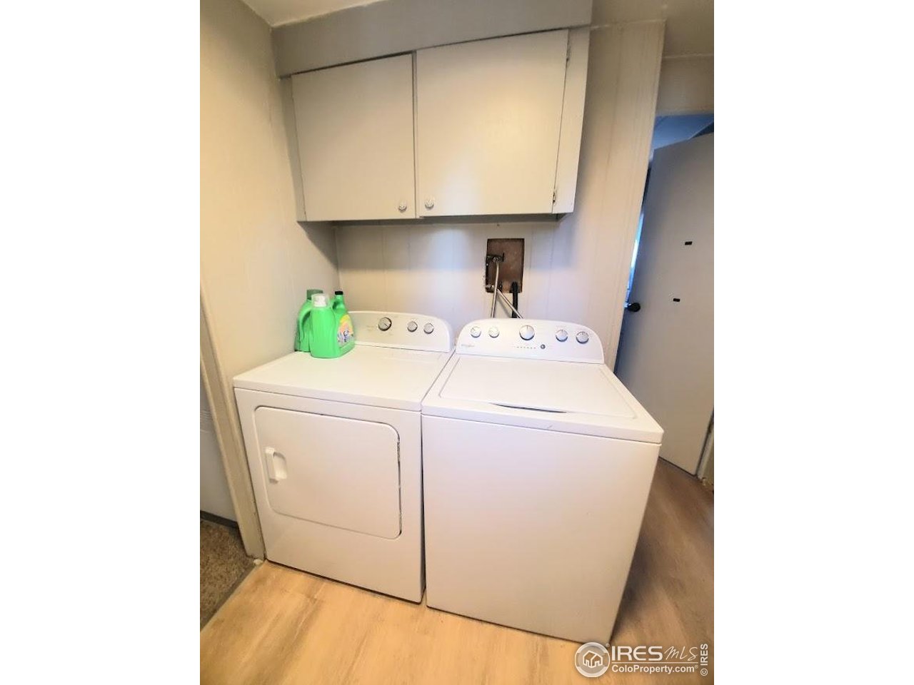 1212 Butte Road, Unit 20 Loveland, CO 80537 - Photo 13 of 22 a utility room with dryer and washer