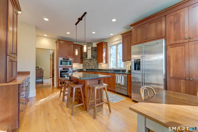 $1,099,995 | 64 Cold Spring Street, New Haven, CT 06511