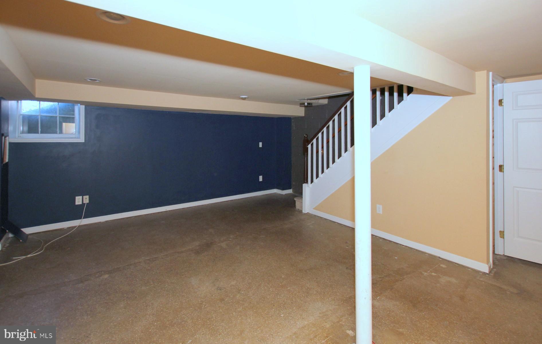 4110 Granite Road Baltimore, MD 21206 - Photo 22 of 24 Family room