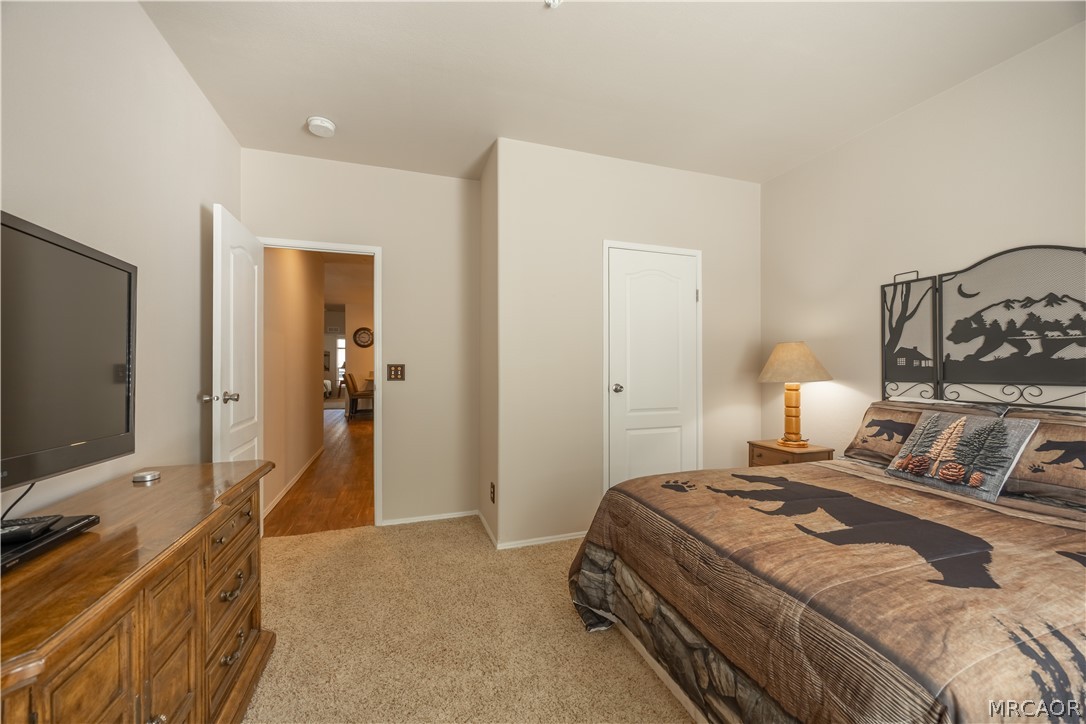 775 Riverside Avenue Sugarloaf, CA 92386 - Photo 19 of 35 Gallery Image 19