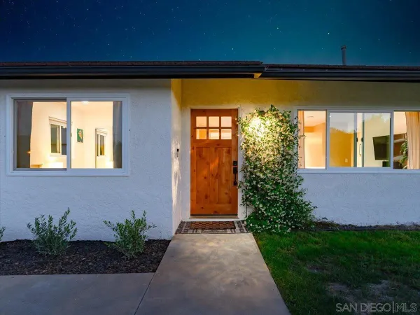 $1,050,000 | 1015 Gamble Lane, Escondido, CA 92029