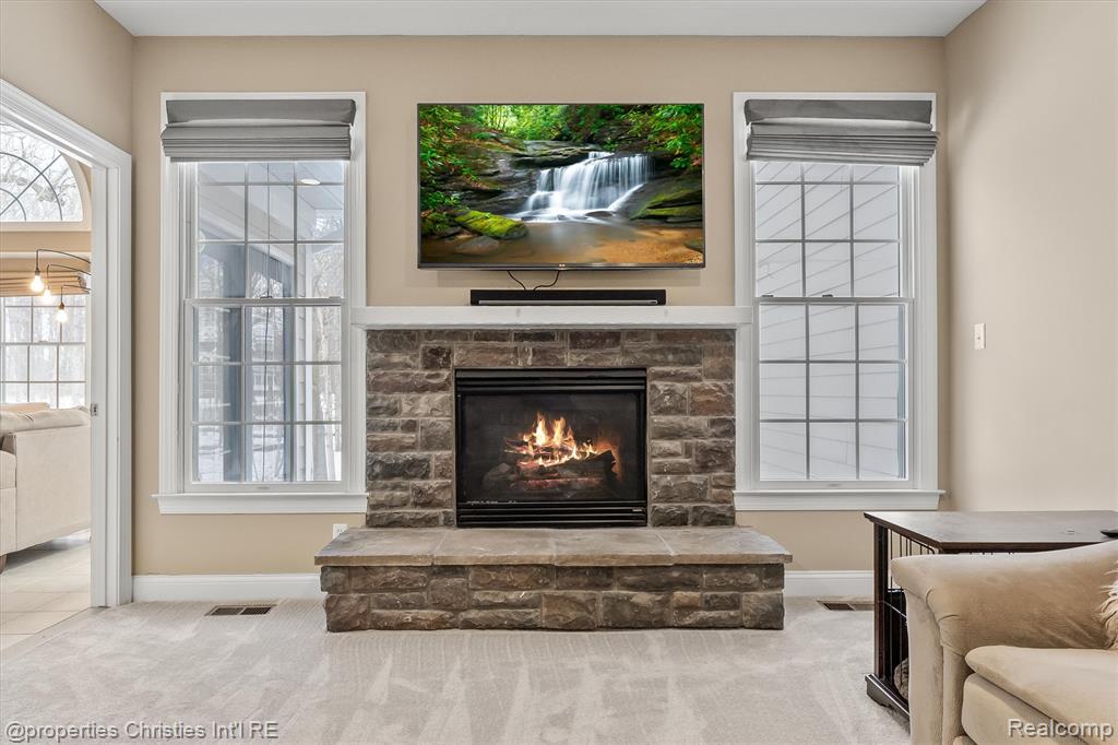 24910 Reeds Pointe Drive Novi, MI 48374 - Photo 14 of 44 Gallery Image 14