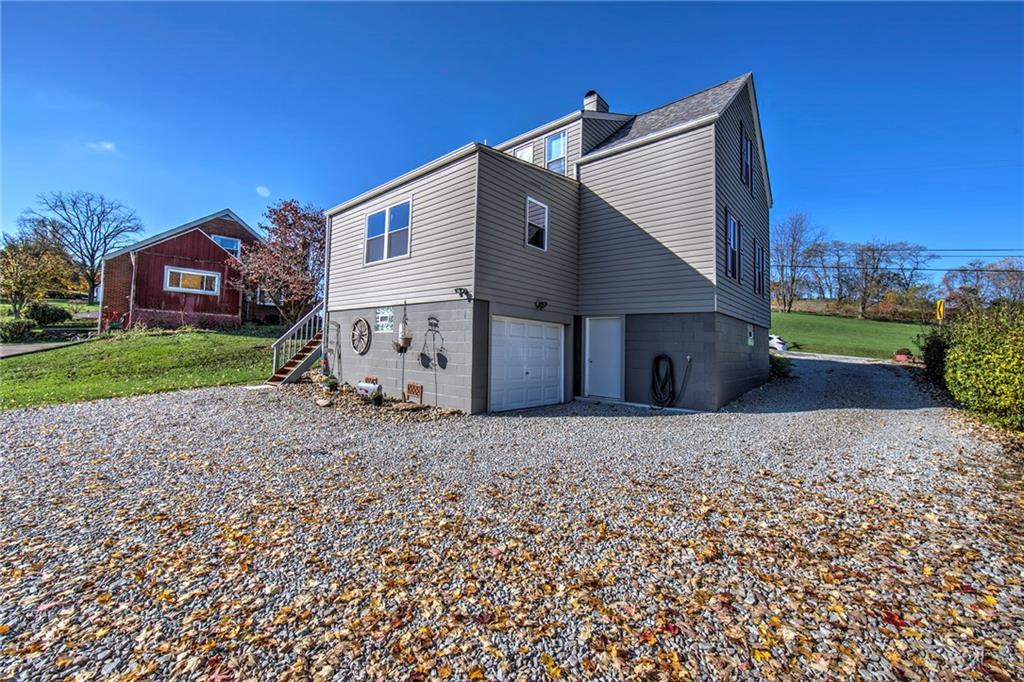 1718 Rte 481 Charleroi, PA 15022 - Photo 22 of 24 SO MUCH PARKING SPACE.