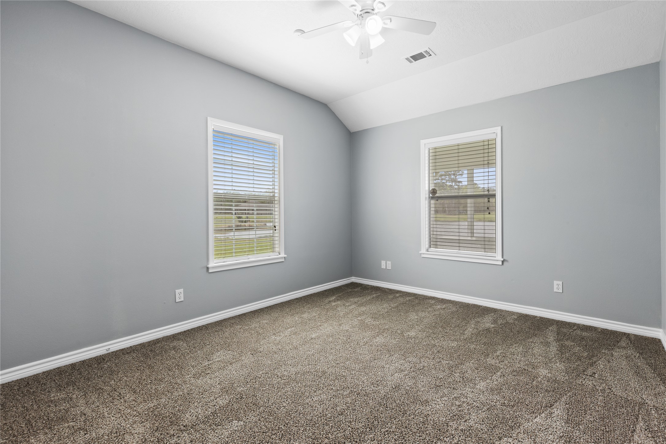 140 Meadowview Drive Trinity, TX 75862 - Photo 14 of 27