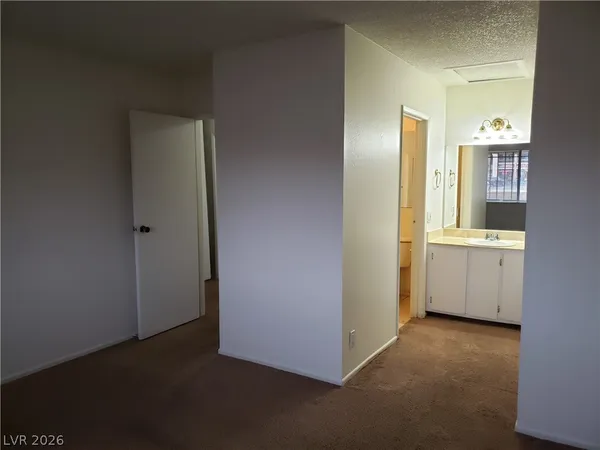 $1,405 | 2440 Paradise Village Way, Las Vegas, NV 89120