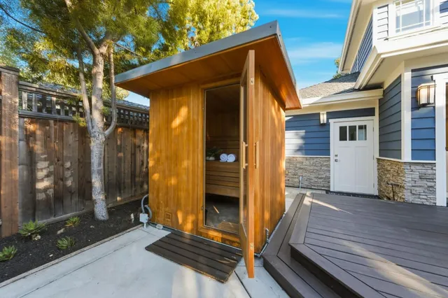 $4,968,000 | 446 Lerida Avenue, Los Altos, CA 94024