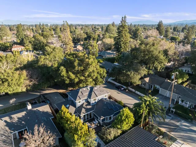 $4,968,000 | 446 Lerida Avenue, Los Altos, CA 94024