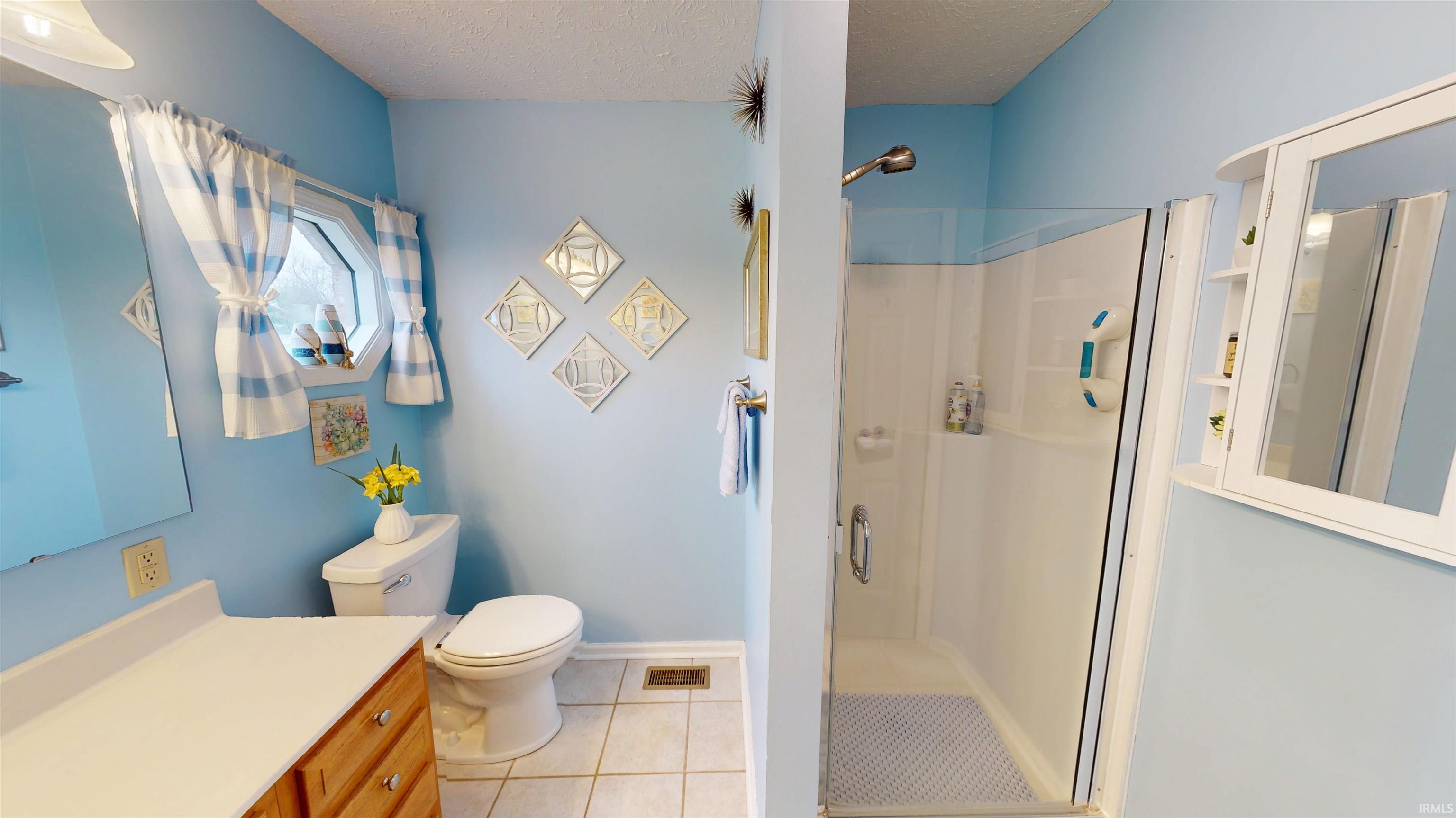 2129 Heather Road Anderson, IN 46012 - Photo 17 of 35 Gallery Image 17