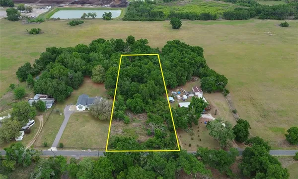 $359,000 | Davis Pool Road, Seffner, FL 33584
