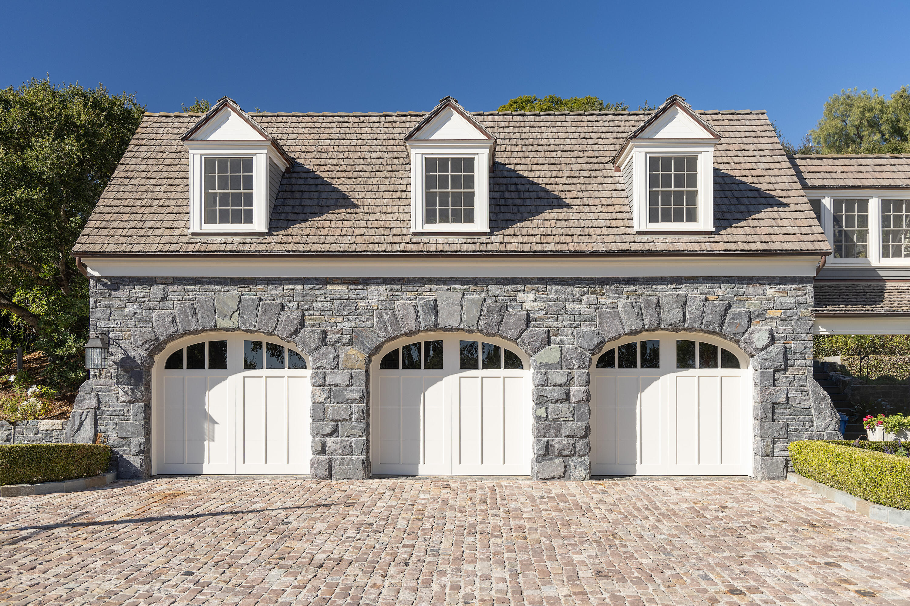 2820 Torito Road Santa Barbara, CA 93108 - Photo 43 of 43 Garage